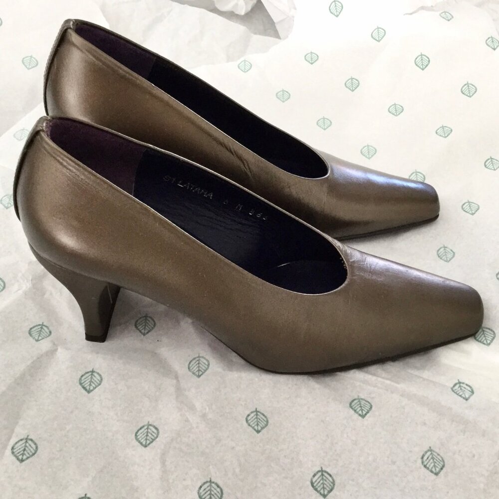 Donald J. Pliner Bronze Heels